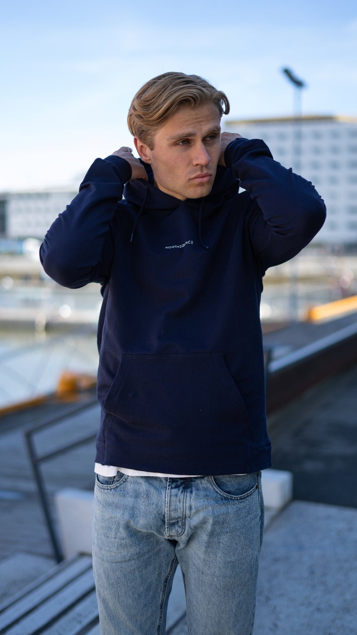 Hettegenser mørkeblå menn