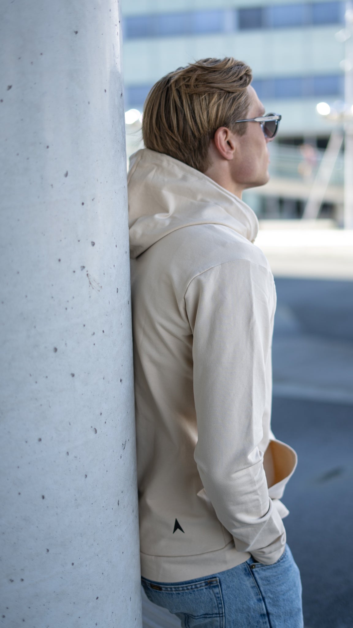 Hettegenser beige herre