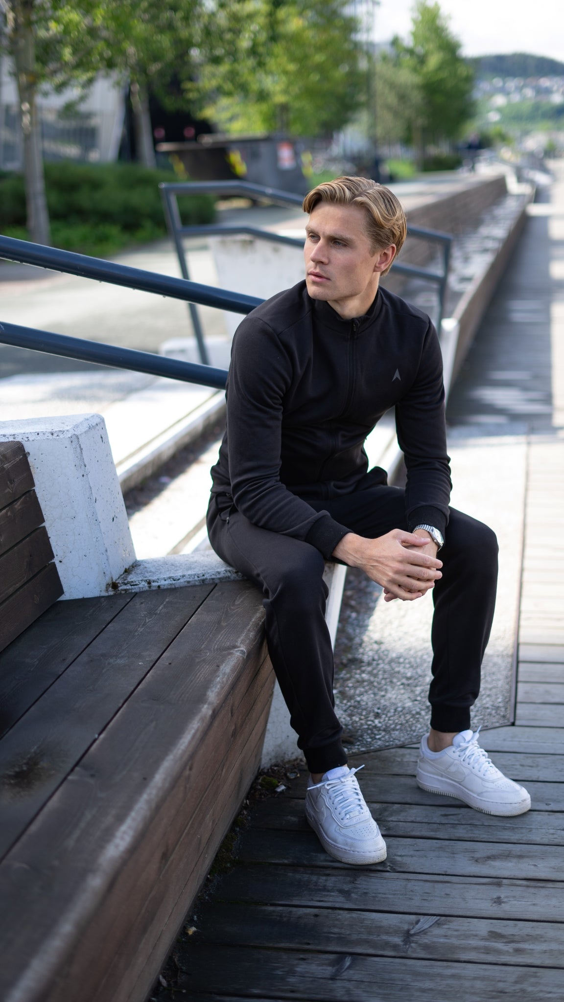 Tracksuit svart casual menn